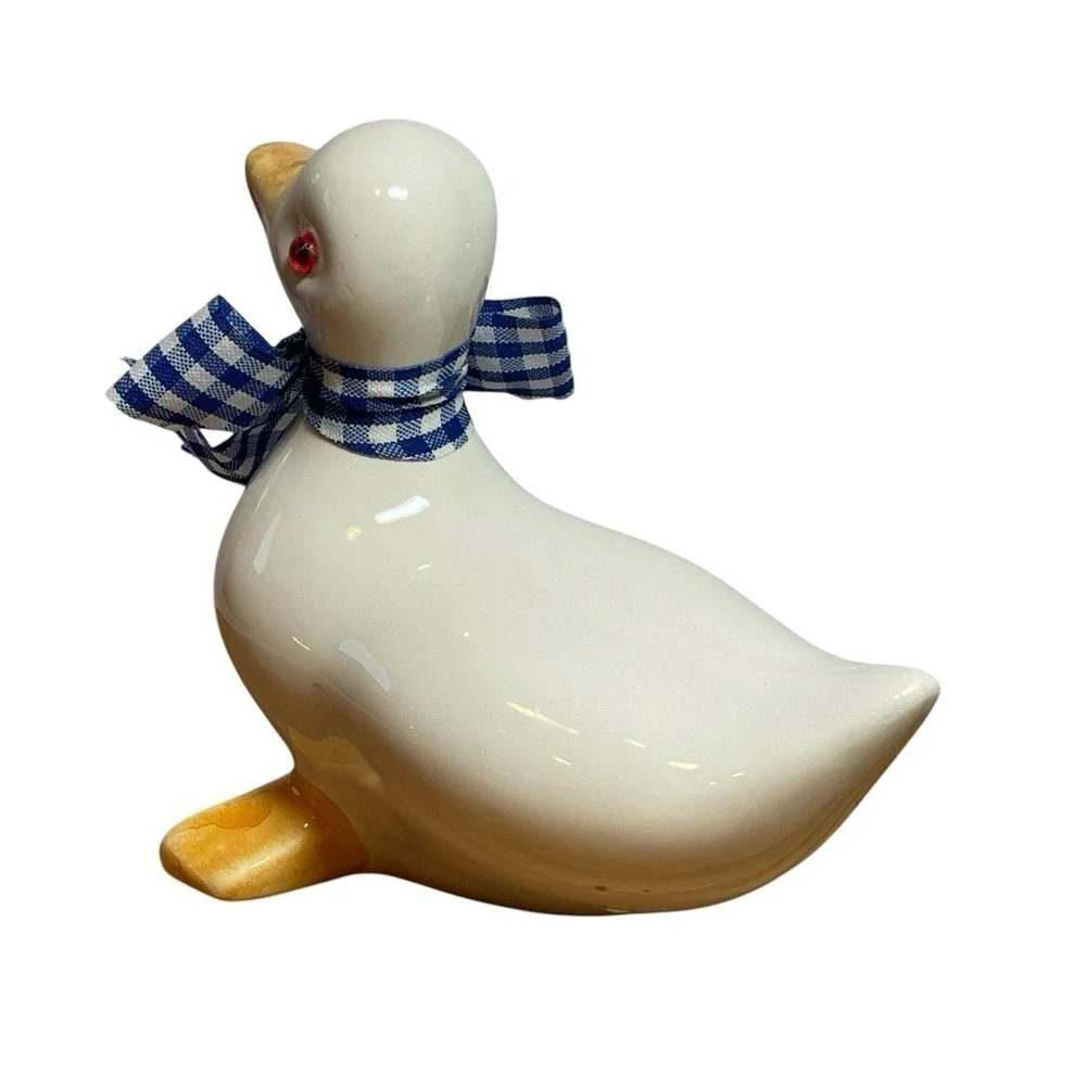 Ceramic Country Farmhouse Goose Blue Gingham Neck Ribbon & Red Beaded Eyes 5